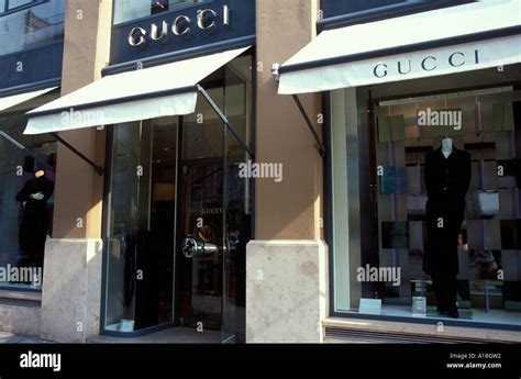 gucci germany website.